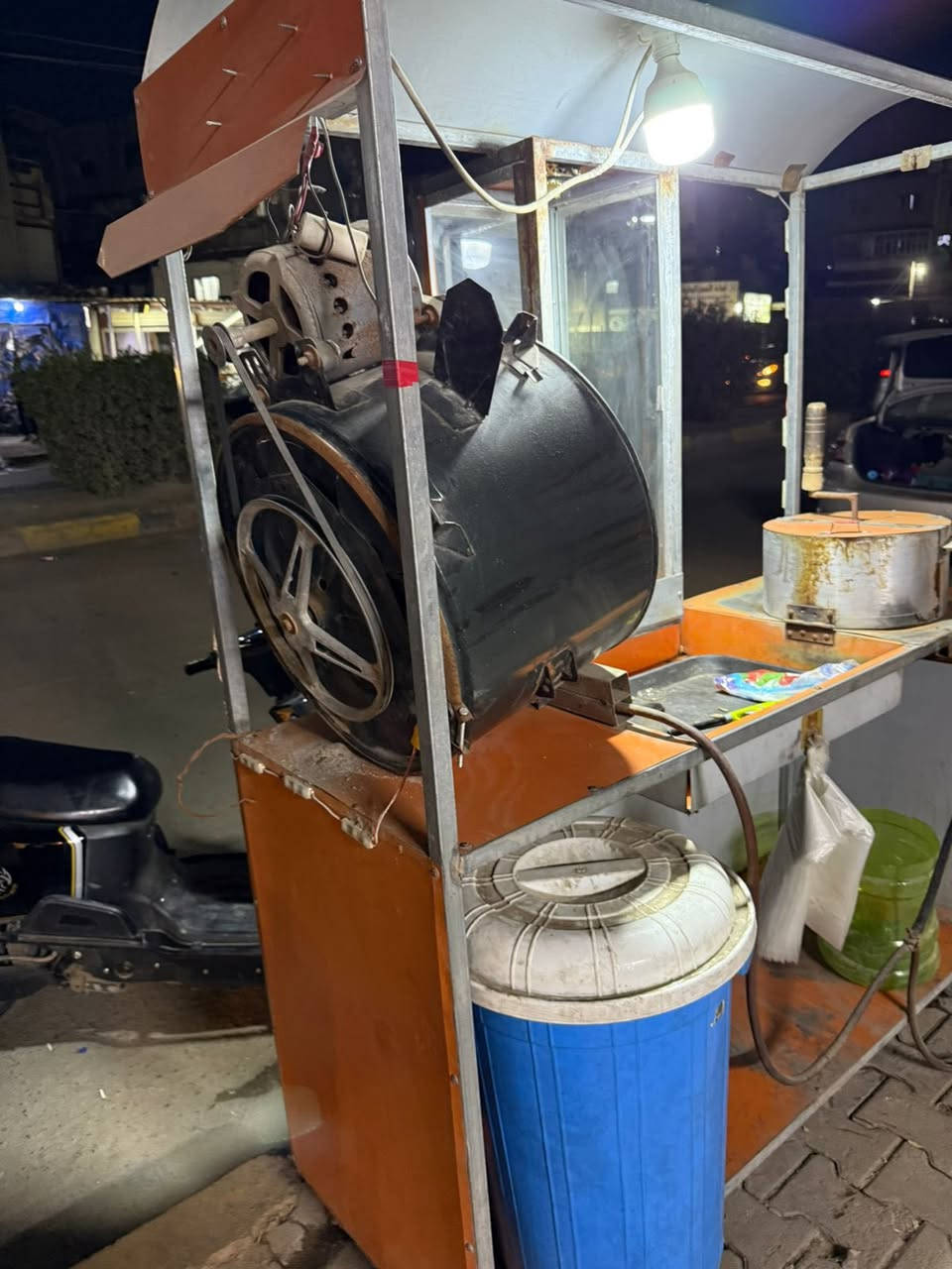 🛑السلام عليكم شباب🛑                                      🌽محمصه وعامله حب وشاميه🌽  
♐️ عربانه ♐️
🥏عربانه نظيفه جداً مابيهه لا خياس ولا كسر وعلى الفحص🥏
💶السعر ٣٠٠ الف💶وبالعافيه ع ياخذها
🏛️مكاني الدوره حي الصحه🏛️
☎️***********☎️متوفر واتساب
