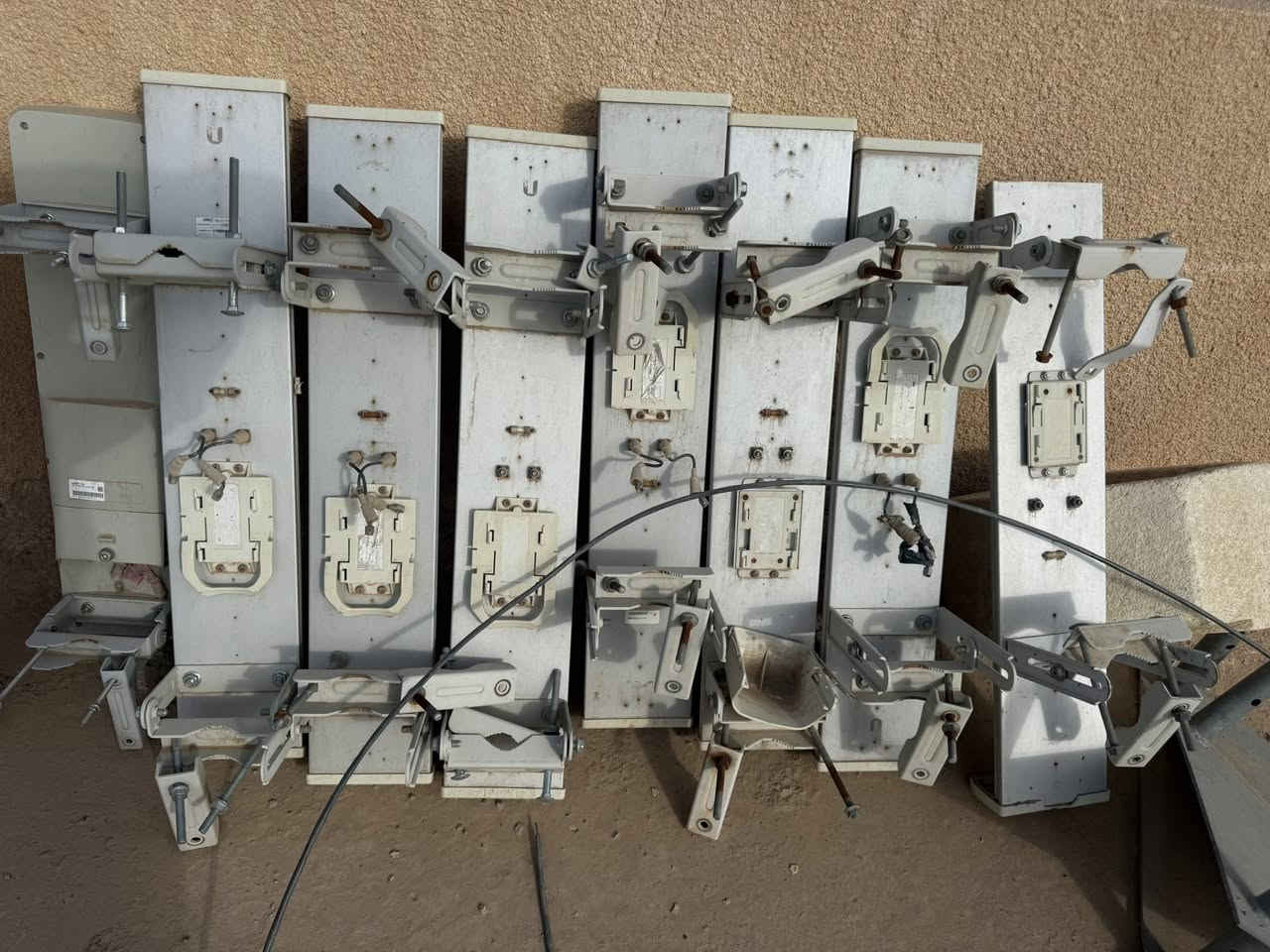 سكتر ubnt مع راوتر بورد. 912
كامل. 115 الف ويوجد توصيل
***********
