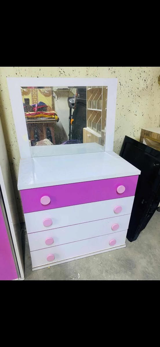 غرفه نوم شبابيه تركي  نضيفه كلش   سعر خاص
@إشارة


**إذا كنت صاحب هذا الإعلان وتريد حذفه لأي سبب، رجاءا أرسل رسالة إلى الدعم الفني**