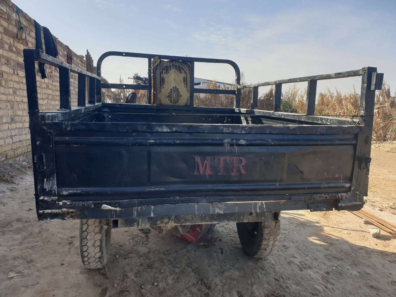 اسلام عليكم
ستوته كلك  دايوان شغاله خير م̷ـــِْن الله. المكان الحمزه الديوانيه
السعر 400 وبيه مجال ***********
