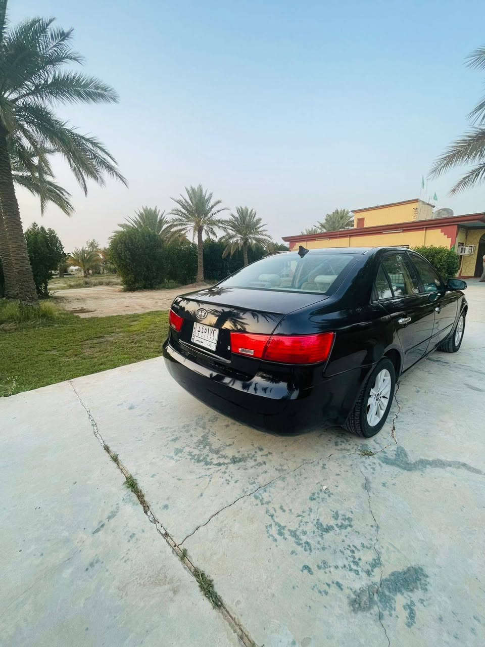 السلام عليكم
سوناتا 2007 أمريكي محرك 2400 بشرط ما مفتوح لونها نيلي مصبوغه حزام للجمالية بدون ضرر او داخل.. جاهزه كير مكينه حداديه تخم تاير سياره جديده.. السعر 87  الاستفسار ***********
