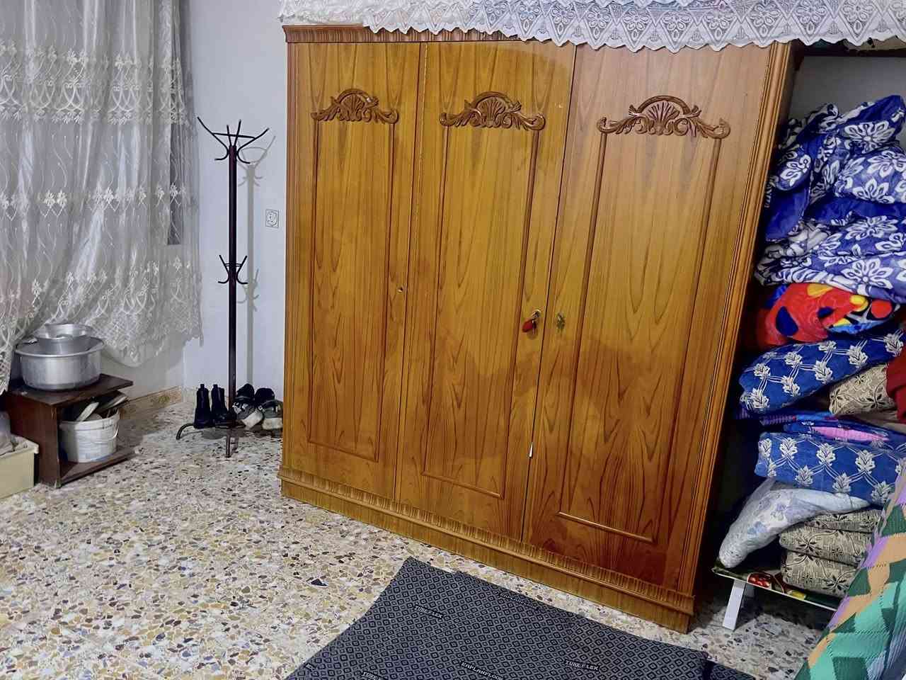 قنصور 3 ابوب للبيع سعر 200 نضيف ملاحضه احد البوب ما بي مكان مفتاح فقط


**إذا كنت صاحب هذا الإعلان وتريد حذفه لأي سبب، رجاءا أرسل رسالة إلى الدعم الفني**