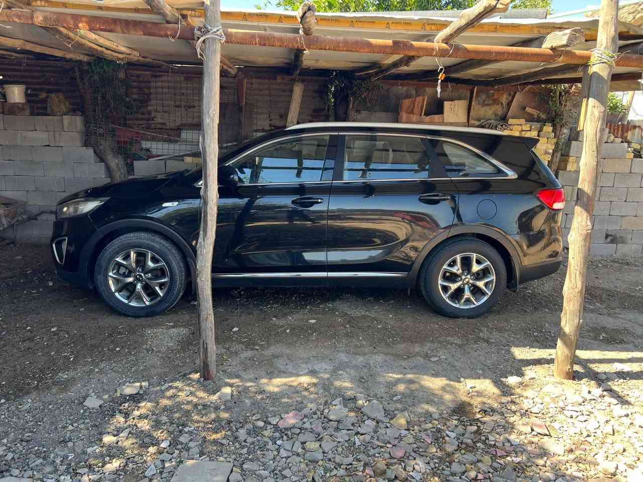 للبيع سورنتو 2016خليجي
رقم بغداد سياره صاعده هزه وكامله باقي ع بصمه فقط يعني ياخذها بس يبصم تحَل بسمه رقم نكليزي
سياره مال بيت خير من الله من حداده تخم تاير كير مكينه ع بلاد
السعر ١٥٣ مكو هيج سعر بلاش بيع مستعجل 
العنوان البصره قرنه
***********
