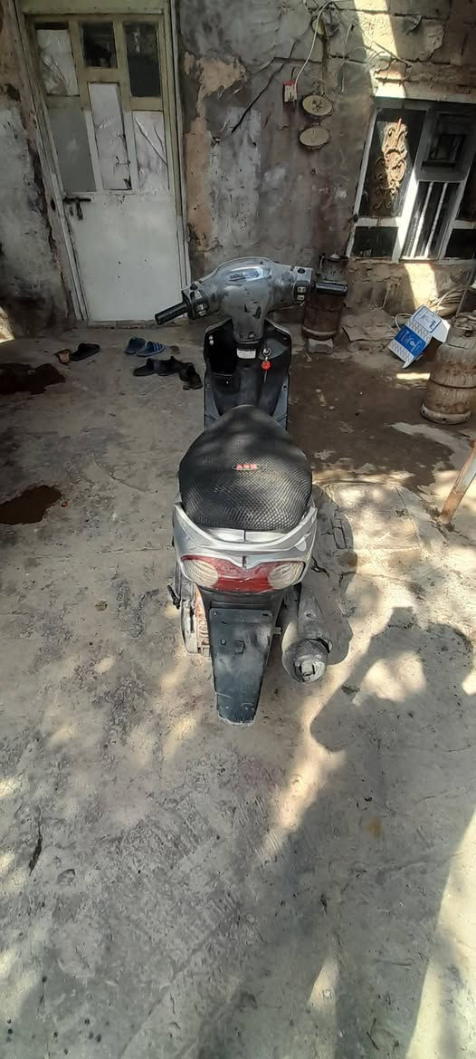 سلام عليكم دراجة ماكس قجمة للبيع محرك ما مفتوح صافي كفرات بلادية كهربائيات سلف هندر سعر 400 وبيها مجال للشراي مكاني شعب نهايت الفورتات قرب ملعب البرازيلي ///*********** //
