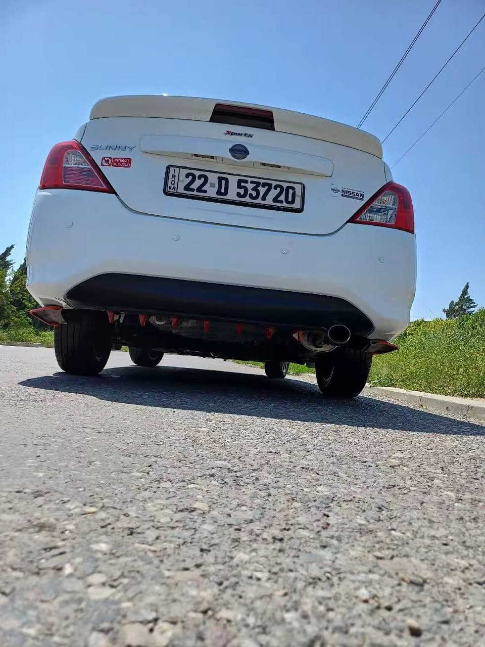 بەناوی خودای گەورەومیهرەبان 
نیسان سەنی لاکشمی بای 2019 فول مواسەفات سەیارەکە  بەس ماشاءاللە دەوێ وەسفی ناوێ لە جوانی  بەخۆی وەسفی خۆی دەکاتن بەسمەو شەغالیشە تایەو ویلی نوێیە عجم ۱٦یە بەناوی خۆمە سەیارەکە توندو تۆڵە یاک دەرکەی لای سەکنی پشتەوە PDR پێش و پشتی کەپسە بەس ئەوەندەی هەیە سبوغی نیە 
سعریشی 110 وەرەقە مەجالەکی برایەنشی تێدەیە.*********** أربيل, العراق
