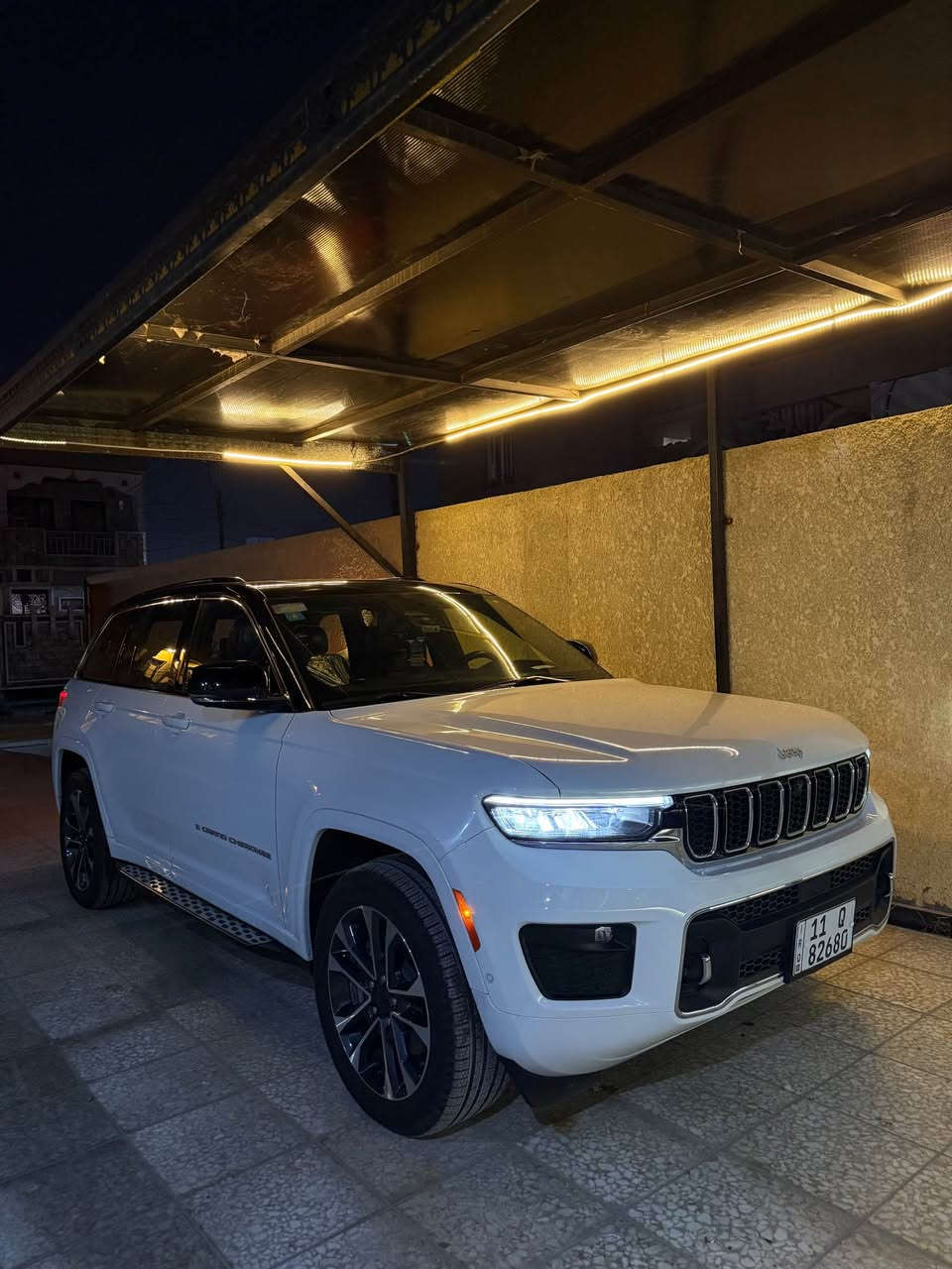 جيب 2024 اوفر لاند خليجي وكاله هارلم  فول مواصفات السياره مكفوله كفاله عامه ماشيه 9 الالف كيلو مغلفه PPF ضمان 5 سنوات السعر 495  وبيها مجال بسيط   الرقم *********** بغداد, العراق
