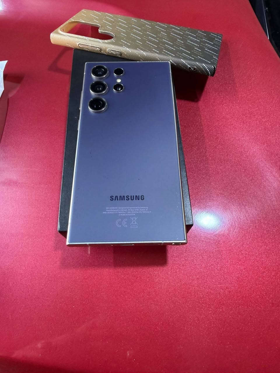 للمراوس فققققط بأحدث
جهاز اس 24 النتر ذاكره 256
الجهاز نظيف جدا الون الجديد 
مع كافه ملحقاته 
للمراوس فقط باحدث او مع جهاز هواوي بيورا 80 
متواجد وات ساب فقط 
***********

***********
