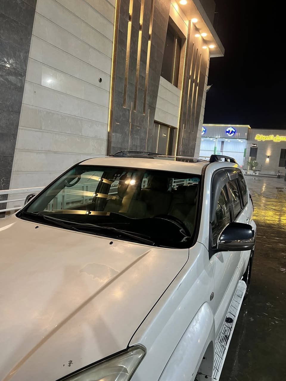 -بسم الله آلرحمن الرحيم 
-تويوتا برادو2005/ 6سلندر 
نظيفه السياره بحالة ممتازه عليها ادامه كامله 
• المحرك: CC4000، نوعVX، غير مفتوح
• النواقص كماليات بسيطه 
• المميزات: اعتمادية تويوتا + استهلاك وقود
اقتصادي + صيانة سهلة
 •تدفئة كشنات المقاعد الاماميه+ تحكم كشنات كهربائي + كامره خلفيه + فتحة سقف+ گير جبلي+ وموصفات ال VX معروفه

•مكان السيارة بغداد

•السعر :150وبيها مجال بسيط

الاستفسار :***********
