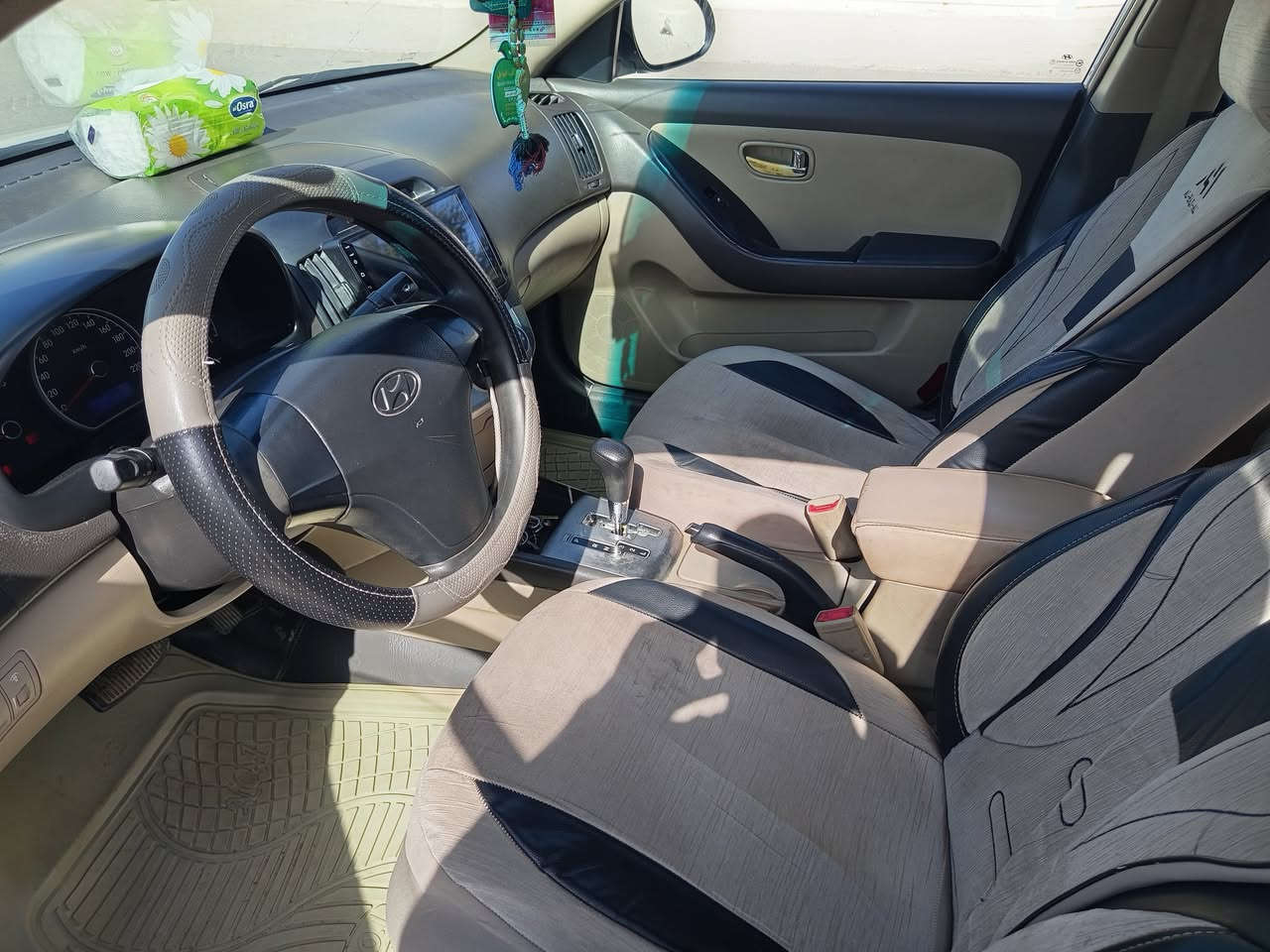 النترا  2011  اربيل محرك كير تبريد شرط صبغ جامرلغ وبنيد بدون داخل مكانين بارد السياره جاهزه مابيها نقص  السعر               107 بيها مجال     م.   ***********
