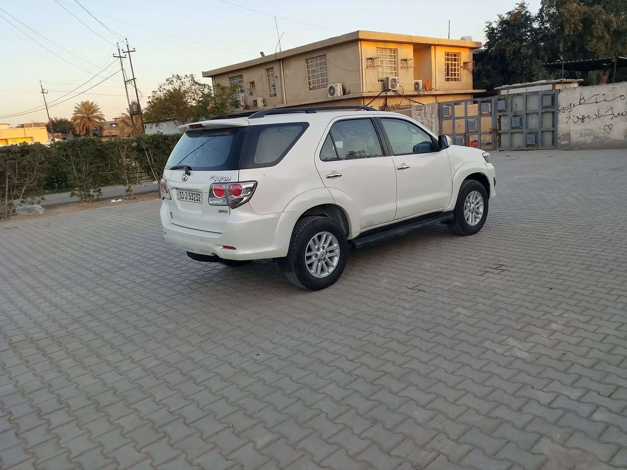 السلام عليكم 2012 رقم بغداد دولي العنوان بغداد سياره حلوه وجديده ماشيه 163 العنوان بغداد كفاله مراوس او بيع رقم صاحب السياره***********
