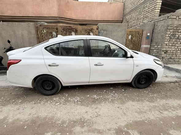 السلام عليكم 
نيسان سني موديل 2018 بيها بارد بدون حادث 
ماشيه 270 الف  رقم بغداد بأسمي 
مكاني بغداد 
السعر 90 وبيها مجال بسيط 
للاتصال ***********
