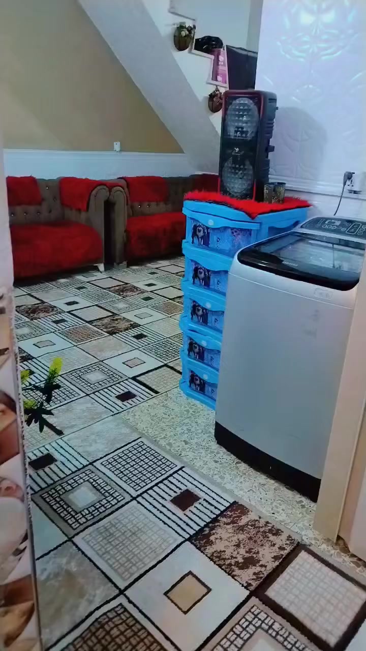 بيت للبيع طابو زراعي سند 25 مساحته 100 متر نهاية شهداء البياع بمنطقه المياح،،، متكون من طابق وغرفه واستقبال وصاله وسطحين  باقي التفاصيل والاستفسار التواصل ع الرقم خط وواتساب ***********
