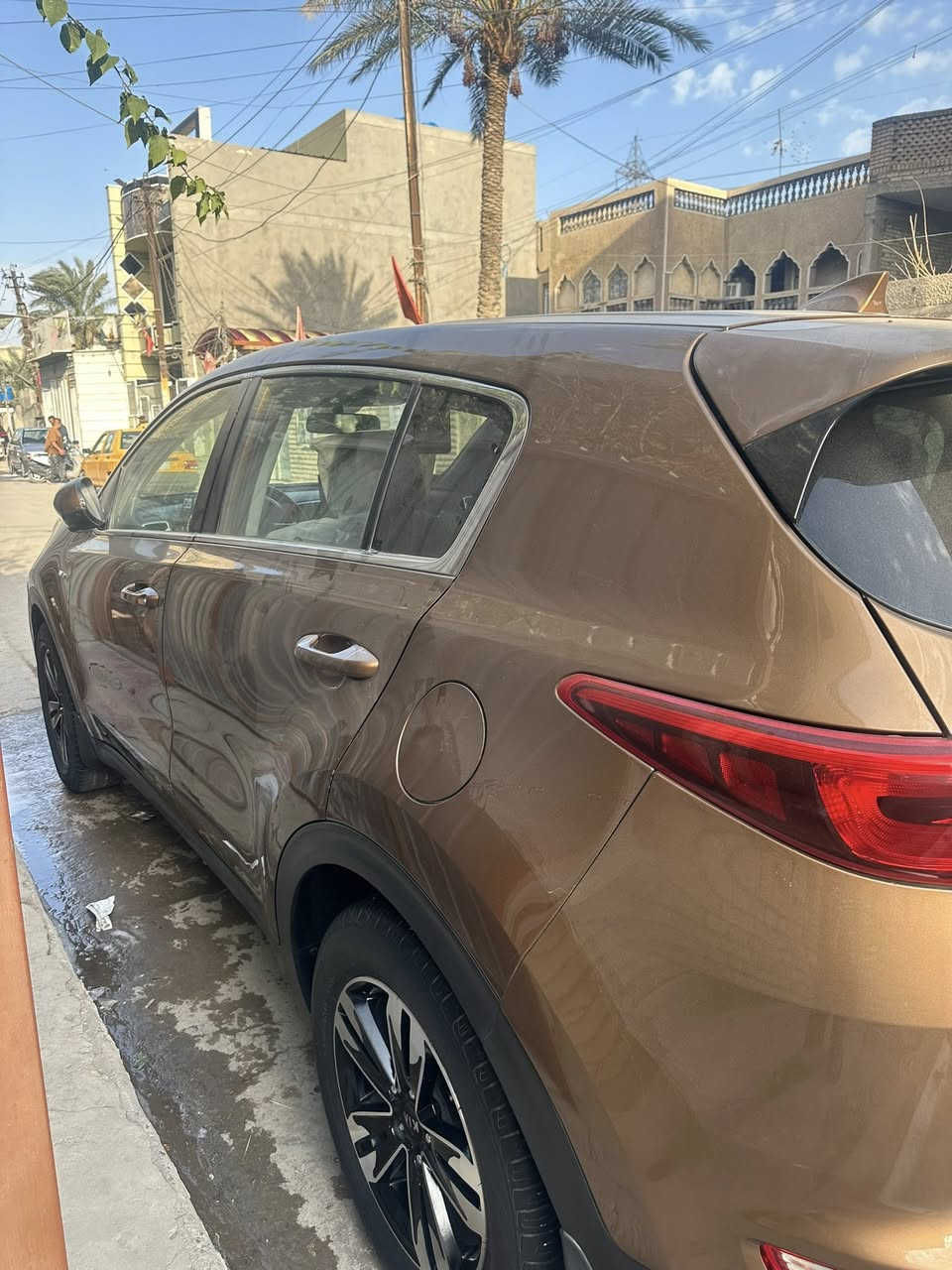 سلام عليكم سبورتج 2017 وأرد أمريكي حادثه جاملغ خلفي  بدون ايرباك.. صور الحادث بل منشور .. كير ومكينه خير من الله .. مكينه 2000  .. تبريد ثلج .. رقم بغداد تحويل مباشر ..  السعر 143 وبيها مجال بسيط.. مكاني بغداد .. ***********
