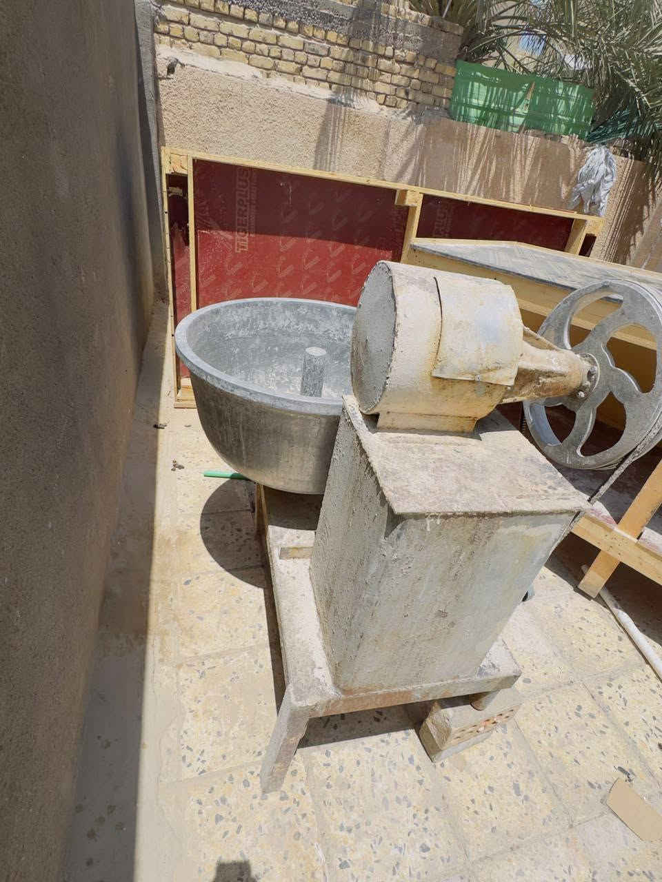 السلام عليكم عجانه للبيع تاخذ جيس وربع او جيس ونص
***********
