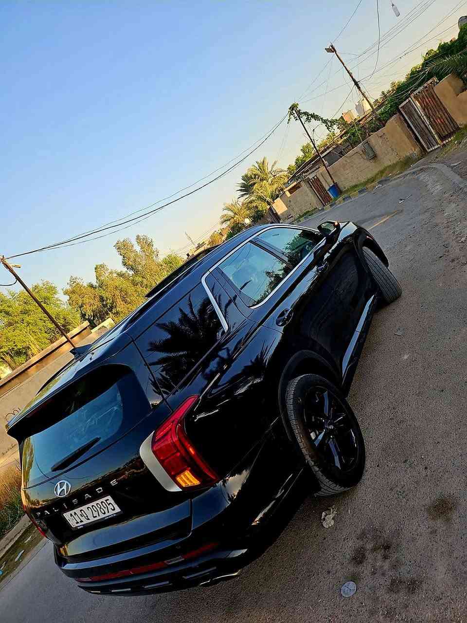 بيع او مراوس
بالسايد 23 XRT فول سياره فئه اكس ار تي منفصل سياحي حادث موضح بل صور بنيد نفس لون ونهايه الجنطه صبغ فقط  بدون ارباك  ماشيه 41

سياره روعه وجديده حيل رقم بغداد بسمي  مكانها زعفرانيه

السعر بلاش بل نسبه لخواتها 235 ورقه مرقم جاهز 
***********

***********

المواصفات 
1 فتحه سلايد 
2 بصمه تشغيل وابواب 
3 شفتات ستيرن 
4 شاشه كبيره كل الانضمه 
5 كشنات جلد
6 لدات نهاري 
7 محرك 3800 سته سلندر 
8 رادار امامي 
9 رادرات خلفيه 
10 قياده ذاتيه 
11 كير بيانو 8 نمر 
12 حساس خلفي 
13 كاميرا دواره 
14 كشنات كهرباء حت الخلفيه 
15 سبعه راكب منفصل سياحي 
16 هند بريك بصمه 
17 صندوك كهرباء 
18 تشغيل عن بعد 
19 شاحن واير ليس 
20 كشنات تدفئه 
21 ثلاث قطع تبريد منفصل 
22ماوس انضمه قياده 
23 تحكمات فول 
24 ويل بلاك اسود مع تخم تاير 
وباقي المواصفات المعروفه وبل خير عل مشتري وسياره سعر بلاش بل نسبه لخواتها وحادث كلش حلو
