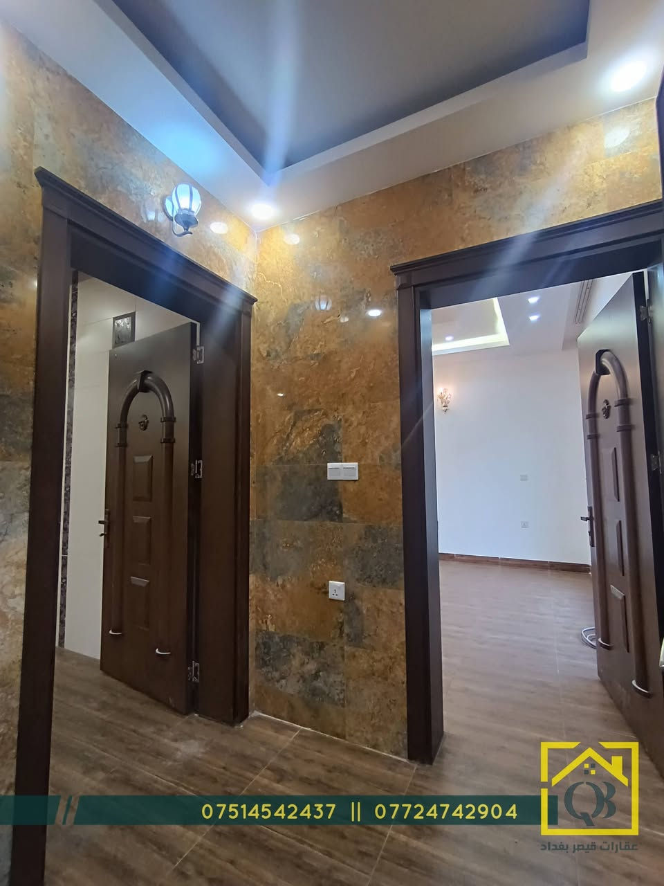 بيت مستعمل بسعر مناسب 
للبيع في منطقة 32 بارك 

🔹المساحة 250 متر مربع

تم بناء البيت تحت اشراف وتنفيذ مهندس 💥

يتكون البيت من:
▪️مدخل ملكي 
▪️غرفة استقبال الضيوف + صحيات
▪️2 صالة كبيرة داخلية 
▪️مطبخ حار وبارد
▪️4 غرف نوم 1 'ماستر سويت"

البيت بكوالتي عالي الجميع (سيراميك اسباني) ومزود بـ نظام الدكت  

.........
للحجز والاستفسار واتس اب : 

 ***********
 ***********

عقارات "قيصر بغداد" في اربيل
