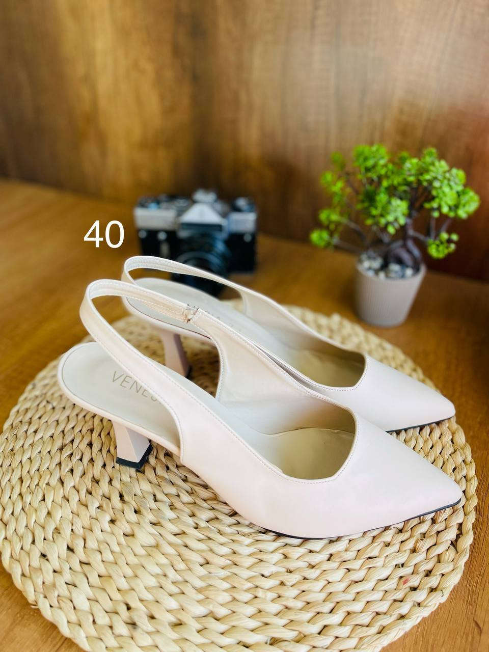 قطع اخيره 
تخفيضات ب10الف فقط


**إذا كنت صاحب هذا الإعلان وتريد حذفه لأي سبب، رجاءا أرسل رسالة إلى الدعم الفني**