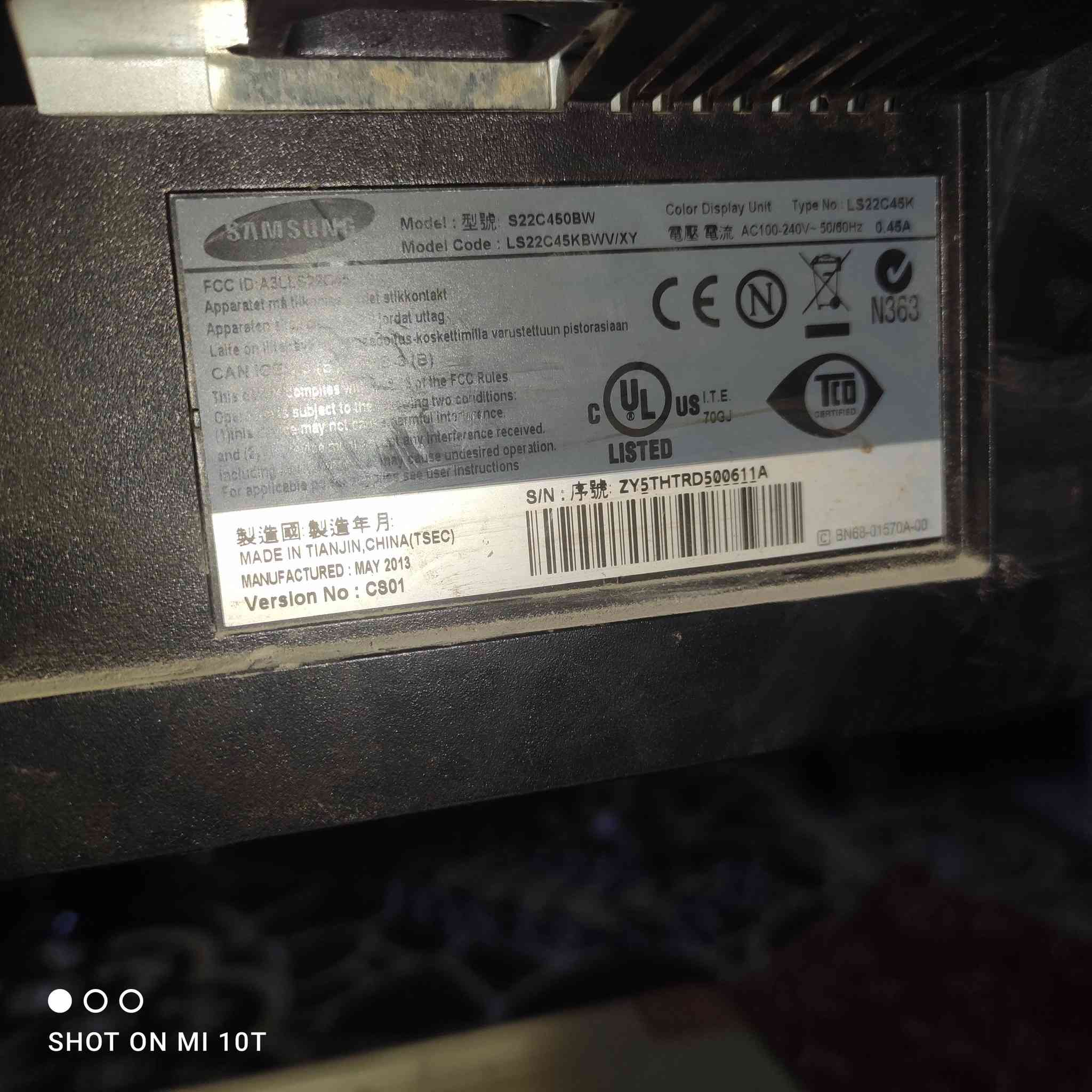 📺 شاشة سامسونگ S22C450 للبيع
شاشة نظيفة وتشتغل 100% بدون أي مشاكل
المقاس 22 إنج مناسبة للكمبيوتر، الدراسة، الشغل، أو الاستخدام اليومي
🔹 الدقة: عالية وواضحة
🔹 الألوان: ممتازة ومريحة للعين
🔹 المنافذ: VGA + DVI
🔹 مناسبة للألعاب الخفيفة والتصفح والشغل المكتبي
📌 السبب: عدم الحاجة
📍 المكان: (موصل )
💰 السعر: 45 الف  قابل للتفاوض
للمهتمين مراسلة خاص 📩
***********
واتس
