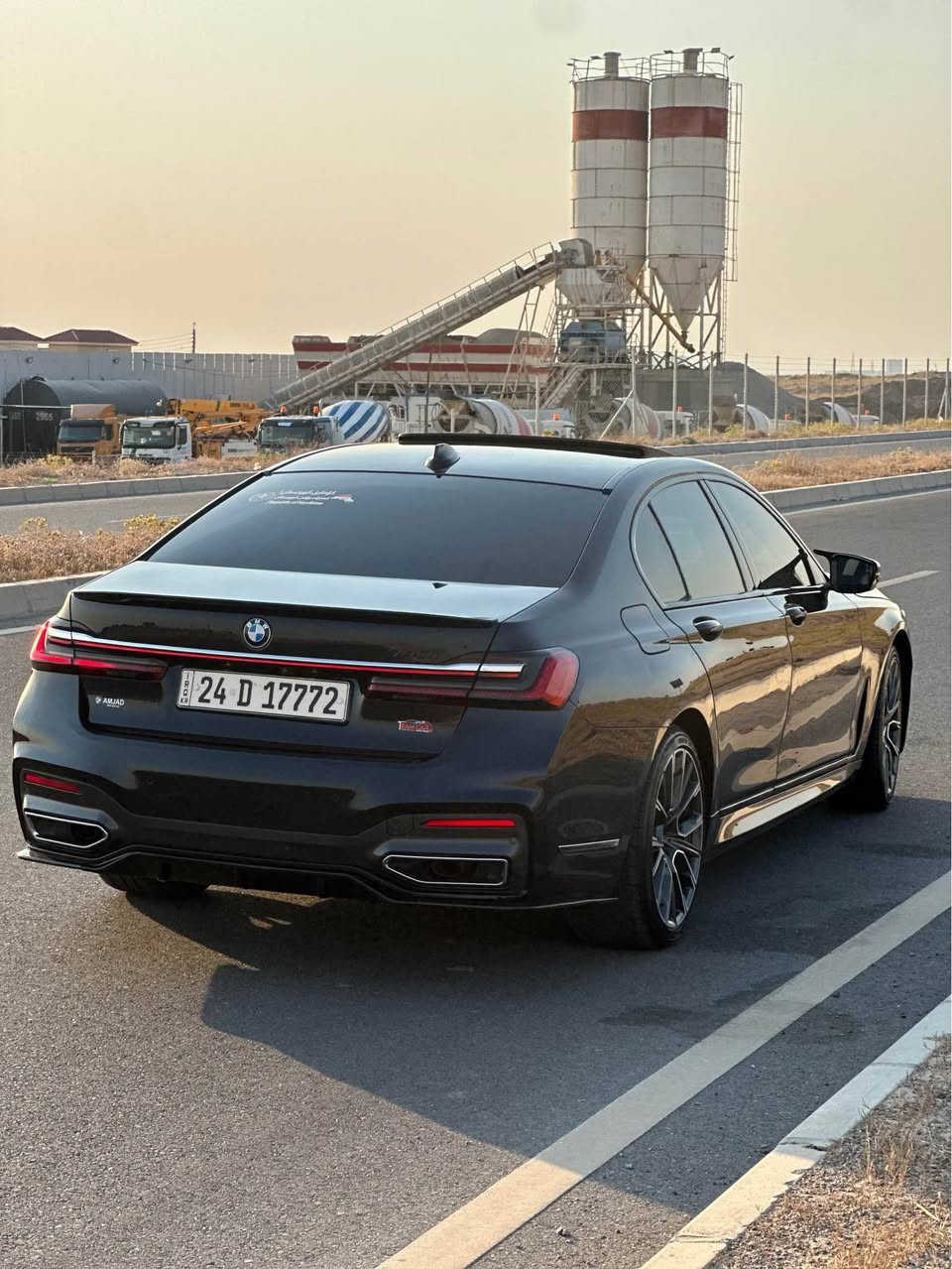 السلام عليكم 
للبيع او مراوس فقط رقم شمالي 
السعر 338 ورقة وبيها مجال بسيط 
Bmw 740i 2019 M بلاد B58 v6 المكينة المرغوبه 
ماشية115miالف
وارد الماني ضمان 
مواصفات فول الفول بس باب مو شفط وبدون بردات 
داخل قيسي 
جكات 
5 كامرات
اوتو بارك 
رادار360 
صندوك كهرباء 
لايتات ليزري ادابتف 
ايمأت تحكم بلشاشة 
فتحه سقف 
كشنات خزن وكهرباء 
بعد هواي مواصفات معروفة ال740i
السيارة داخلة كلين للعراق اهنا صار بيها نص جاملغ السكن وسونارها موجود وبيها مكانين صغار pdr
السيارة مكفوله كير محرك  الايربك والكهربائيات والغرق والضمان وكلشي بيها بشرط دينار ماصرف عليها 
كتاب تضليل مروري دهوك ورقم مميز دهوك 
سنويه وفحص وهذني كلهن جديدات 
مكانها اربيل المعارض شارع 100
رقم الهاتف *********** أربيل, العراق

