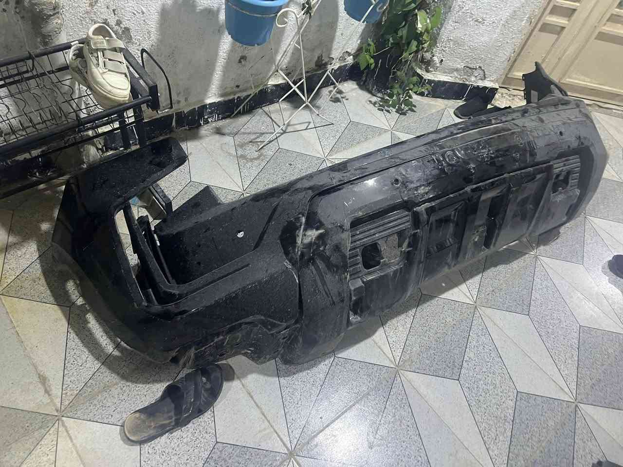 السلام عليكم عندي غراض تاهو موديل 24 
بنيد ولايت وراديتر ودعاميه ***********
