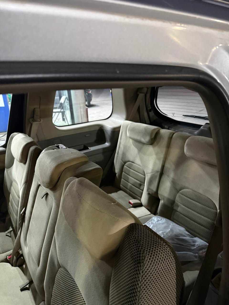 باثفايندر ٢٠١٠ 
سەیارەکەی خاوێن و بێ مەسرەفە هەموو شتێکی لەسەر بیلادی ماوە ٧ مەقعەدە
٣٠٠ هەزار رۆیشتوە سەیارەکە مەکینەی تەعمیرە و ٢ پارچەی سبوغە و تەبرید مەرکەزیە هەیکەلی وەکو بیلادی ماوەتەوە بۆ سعریش داوای ١٠٥$ و معامەلەکی کەمی لێ دەکەی بۆ زانیاری زیاتر پەیوەندی بکەن بە *********** أربيل, العراق
