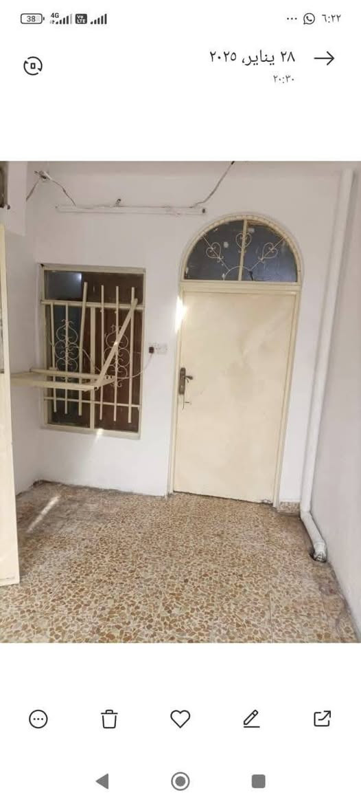 بيت للبيع مساحته 80 متر حي الانتصار شارع 30 قرب جامع خديجه تبليط وخدمات كامله سند  ملك صرف طابو الزهور شرط التحويل يتكون من غرفه وهول ومطبخ ومشتملات
السعر 34 مليون وبي مجال للتواصل والاستفسار الاتصال 

***********
