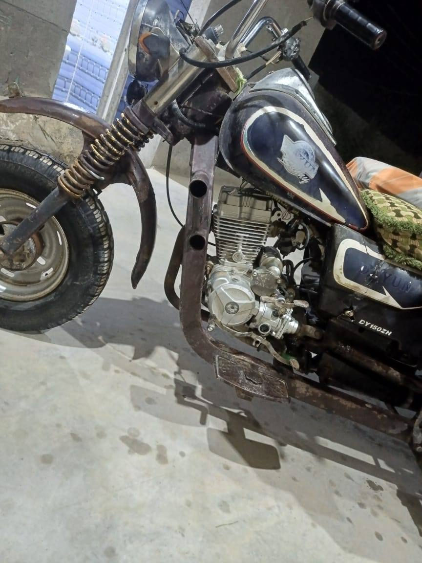 ستوته البيع موديل 9 أوراق اصوليه محرك جديد وكهراءيات جديده عوزه بس باتري و دشبول بس اذا اكو مراوس ستوته اروس حته اذا أجمل شي قليل مكاني كوت ناحية الدجيلي السعر عل رقم ***********،، ***********
