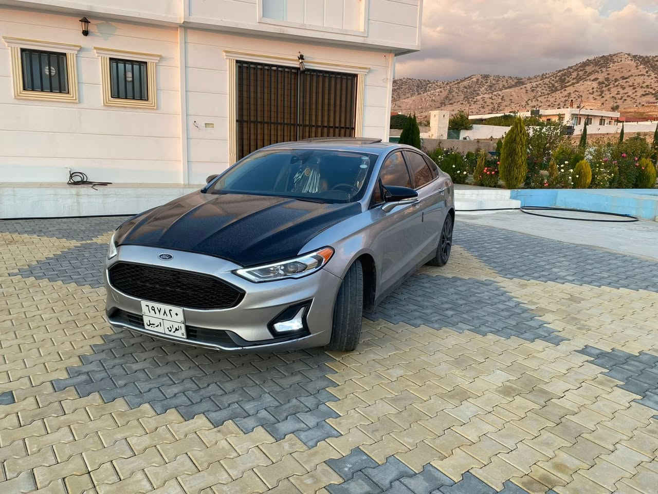 بسم الله الرحمن الرحيم
فورد فيوجن 2020 فول فول مواصفاتSEL داخل بيجي سيارة الف ماشاءالله عليها هزة سنوية رقم كلشي جديد سيارة ماشية ٤٤ ميل  يعتبر فت ٦٠ الف كم سيارة بيها قطعتين و نص دواخل مابي ايرباك بردة و ستيرن طاك محرك 1500 تيربو سيارة دعامية للدعامية سرط ما عليها ٢٥٠ دينار مصرص للاسفسار 
*********** 
واتساب
