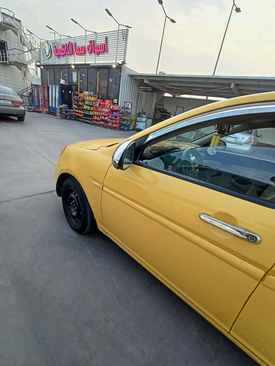 السلام عليكم البيع سيارة اكسنت موديل 2006 رقم انكليزي 
باقي تفاصيل الاتصال على الارقام التاليه بي واتساب ***********
