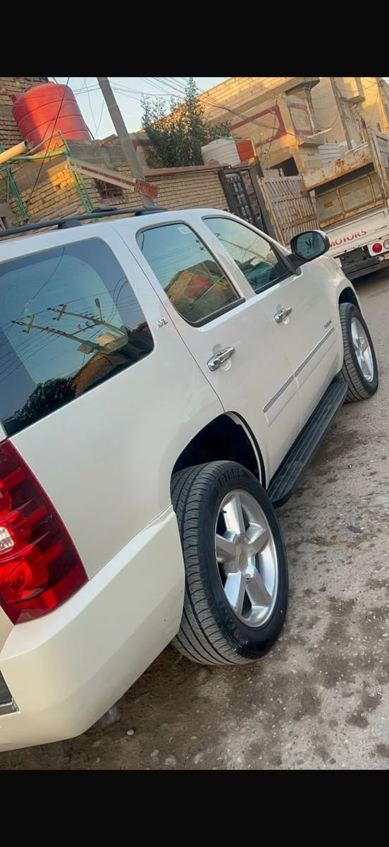 السلام عليكم
تاهو 2013 

  ادوووووات ادوووات ltz

صدفي

خليجيه 

تخم تاير مكينه كير حداديه تبريد كله جديد 

جاهزه من كلشي ماناقصها برغي 

السعر 125  وبيها مجال قليل 

مكاني البصره 

للاتصال 

‭0770 744 4661‬
