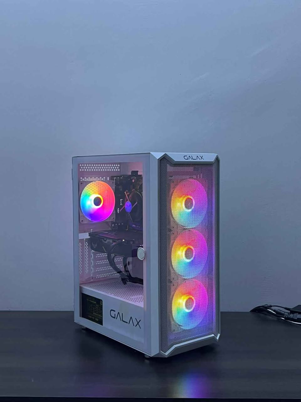 سيتاب قيمنك كامل جاهز للاستخدام 

 المواصفات:

 CPU: Intel Core i5-9400F
 GPU: ASUS GTX 1660 SUPER 6GB
 RAM: Corsair 16GB DDR4 (2x8)
 Storage: 512GB NVME SSD
 Motherboard: ASUS
 PSU: 1850W Gold 80+
 Case: GALAX Glass Panel + 4 RGB Fans

 الملحقات:

 شاشة Lenovo 60Hz
 Keyboard
 Mouse
 Mouse Pad
 Headphones
 WiFi
 HDMI
 كيبلات جاهزة

 يشغل:
Fortnite / Warzone / GTA V / Valorant / PUBG / Apex / Roblox وغيرها بسلاسة ممتازة 

 الجهاز نظيف وجاهز مباشرة للاستخدام والشغل والالعاب.

 سعر الكيسة فقط: 630
 سعر السيتاب الكامل: 700 

 للجادين فقط كربلاء, العراق


**إذا كنت صاحب هذا الإعلان وتريد حذفه لأي سبب، رجاءا أرسل رسالة إلى الدعم الفني**