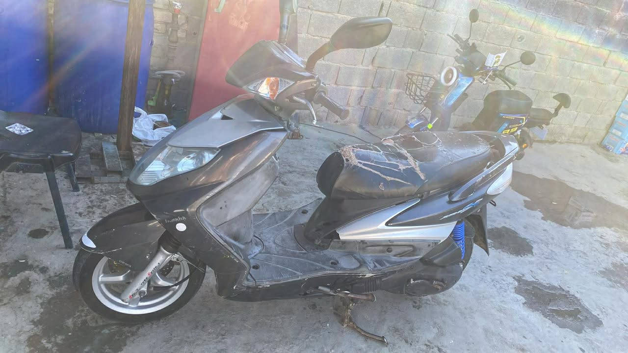 سكنس فحل كوري بلاديه كفرات ختم واحد نقصه فقط تريشه مكينه خير من لله صوت ناعم الدراجه متصرف عليه ربع كلمله مكمله من كلشي بيع او مراوس مكااني الشعب


**إذا كنت صاحب هذا الإعلان وتريد حذفه لأي سبب، رجاءا أرسل رسالة إلى الدعم الفني**