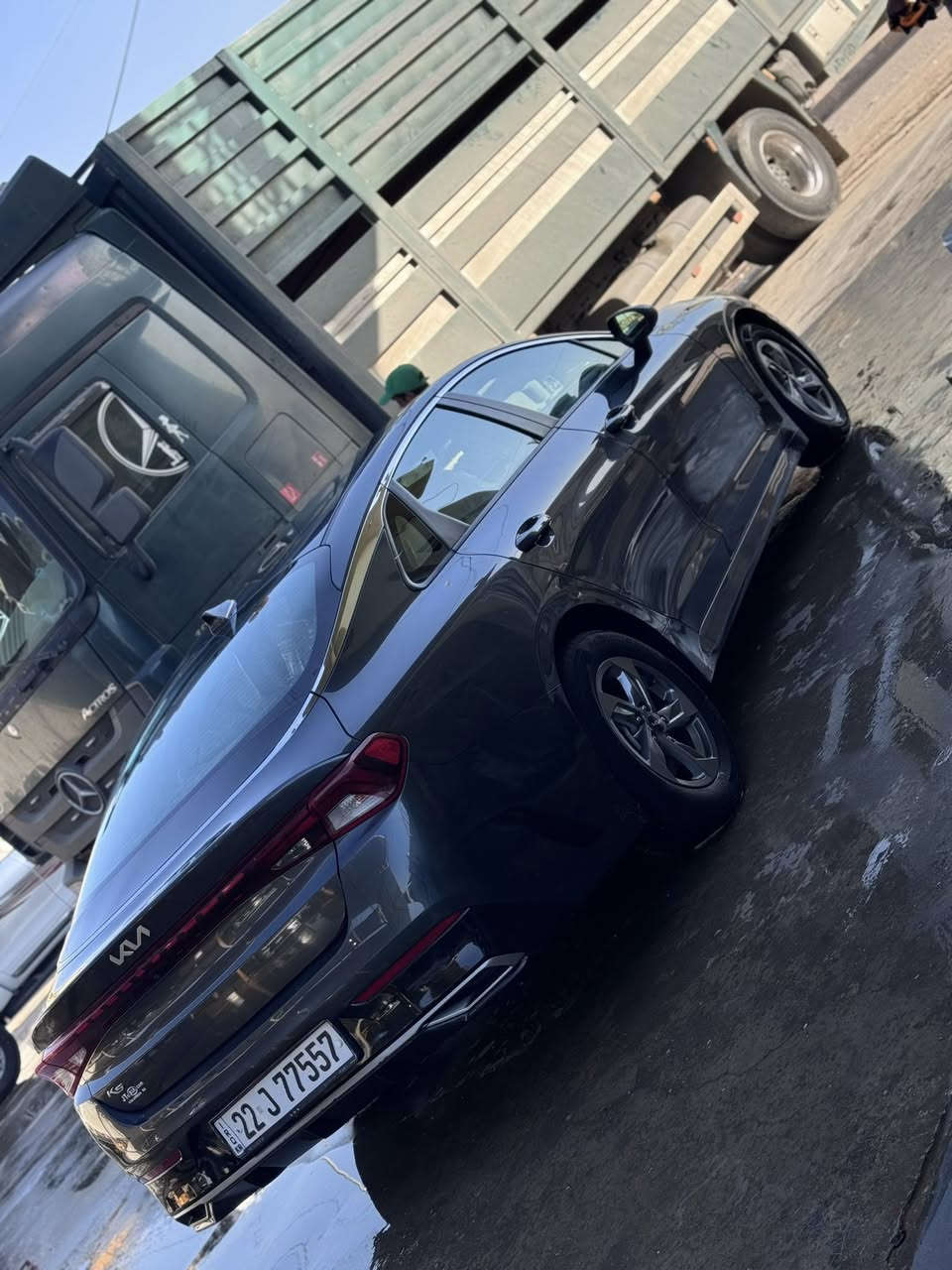 سلام عليكم
K5 مديل 2022 
ضرر فقط بنيد ضربه سطحيه مازدات الشركه مامفتوحات 
مواصفاته
مكينه 1600 تيربو 
شاشه 
بصمه تشغيل 
بصمة بيبان 
لايت زنون بلادي 
تحكم سترين 
سايد بريد بصمه 
اربع وضعيات قياده
السياره رقم اربيل الرقم الجديد دولي تريد وكاله تريد تحويل 

***********
