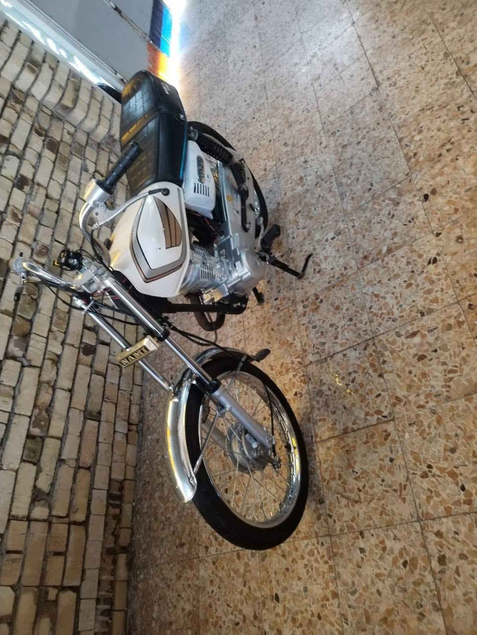 دراجه نامه للبيع مقفوله سعر 650 بدون اوراق رقم ***********
