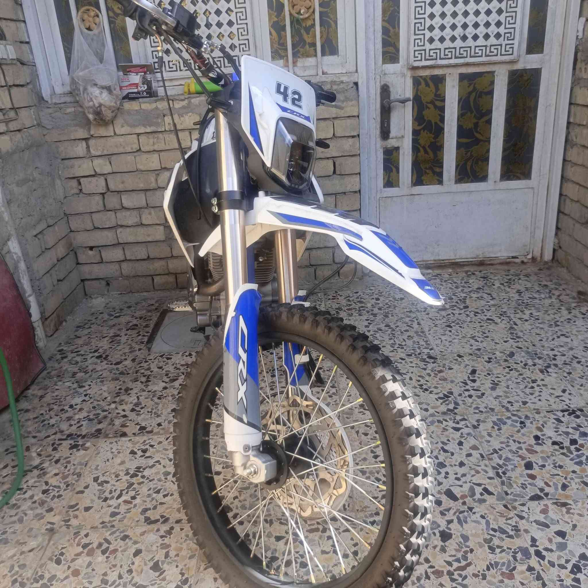 قفاز c300 crx موديل 2026
كفاله عامه محرك ما مفتوح كهربائيات كله شغاله شلعه ومعدل تاكل الكاع دراجه بعده جديده باختصار مزوده صالنصه رياضي وستيرن رياضي  للبيع او مراوس تي ماكس  مكان بغداد ***********
