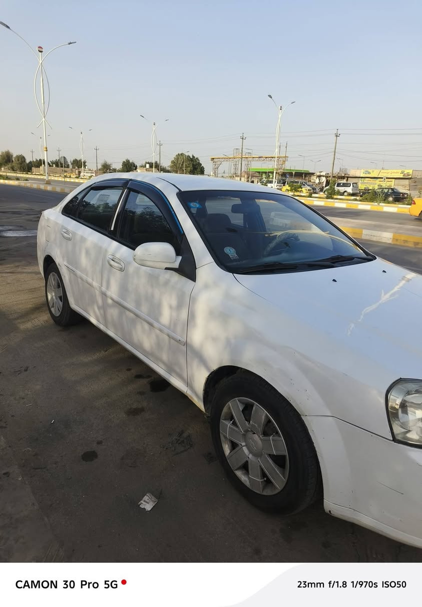 السلام عليكم 
اوبترا 2011 كفاله ( محرك ، كير، تبريد، حدادية) 
سنويتها باسمي الرقم الجديد ذي قار لل2028 وهزتها بشهر ال 8
بيها الدوسه اليمنى صبغ كتاب الفحص مرفق بالمنشور 
نقوصاتها / مبخره , والمشط بيه نضوح قليل 
السياره جاهزه ونظيفة والسعر المطلوب 72 
مكاني / مركز الناصرية
***********
