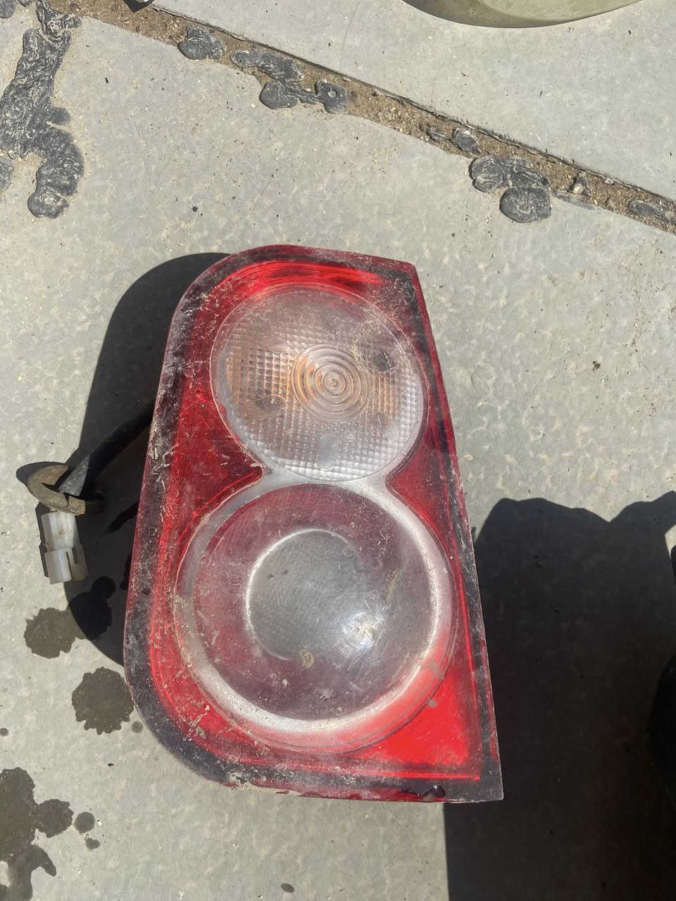 عندي غراض سيارات منوعة بك لايت صيني  اتريدها أشر عليها عندي توصيل ***********
