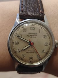 ساعه سوسيري فنتج نصب تكويك صناعة الخمسينيات سعر مناسب للمراسلة 0771907...