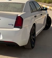 كرايسلر 300S • كرايسلر • 300S • سيارة كرايسلر • سيارة • للبيع • ناصرية...