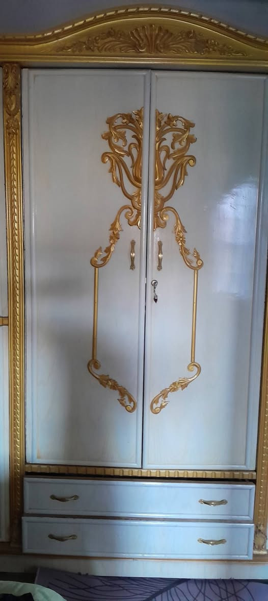 السلام عليكم عندي غرفه نوم خشب عراقي 100%100شغل حيل نضيفه البيع سعر بل خاص


**إذا كنت صاحب هذا الإعلان وتريد حذفه لأي سبب، رجاءا أرسل رسالة إلى الدعم الفني**