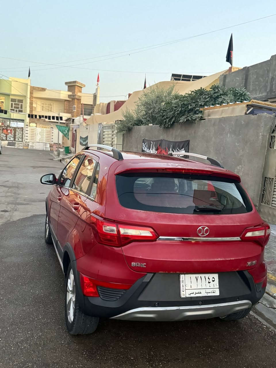 بايك اكس ٢٥للبيع  موديل ٢٠السياره جاهزه رقم قادسيه مطلوبه اقل السنه واصير حره  بيه قبق الجنطه صبغ فقط السعر ٧٥ العنوان واسط الصويره ***********
