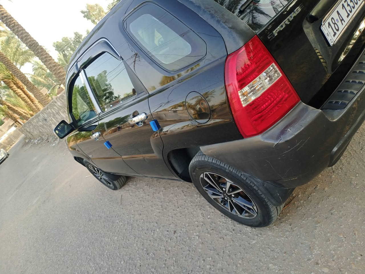 سلام عليكم سبورتج مديل 7 خليجي فور ويل كير عادي داخل بيجي رقم بابل نكليزي مداور ثني يوم ،مكفوله من كلشي ما  عده طخه بحجل الباب الخلفي ، السعر 88 ، 
او المراوس وانطي فرق ، لاستفسار أكثر أتصل على هذا الرقم *********** ، وإني خادم
