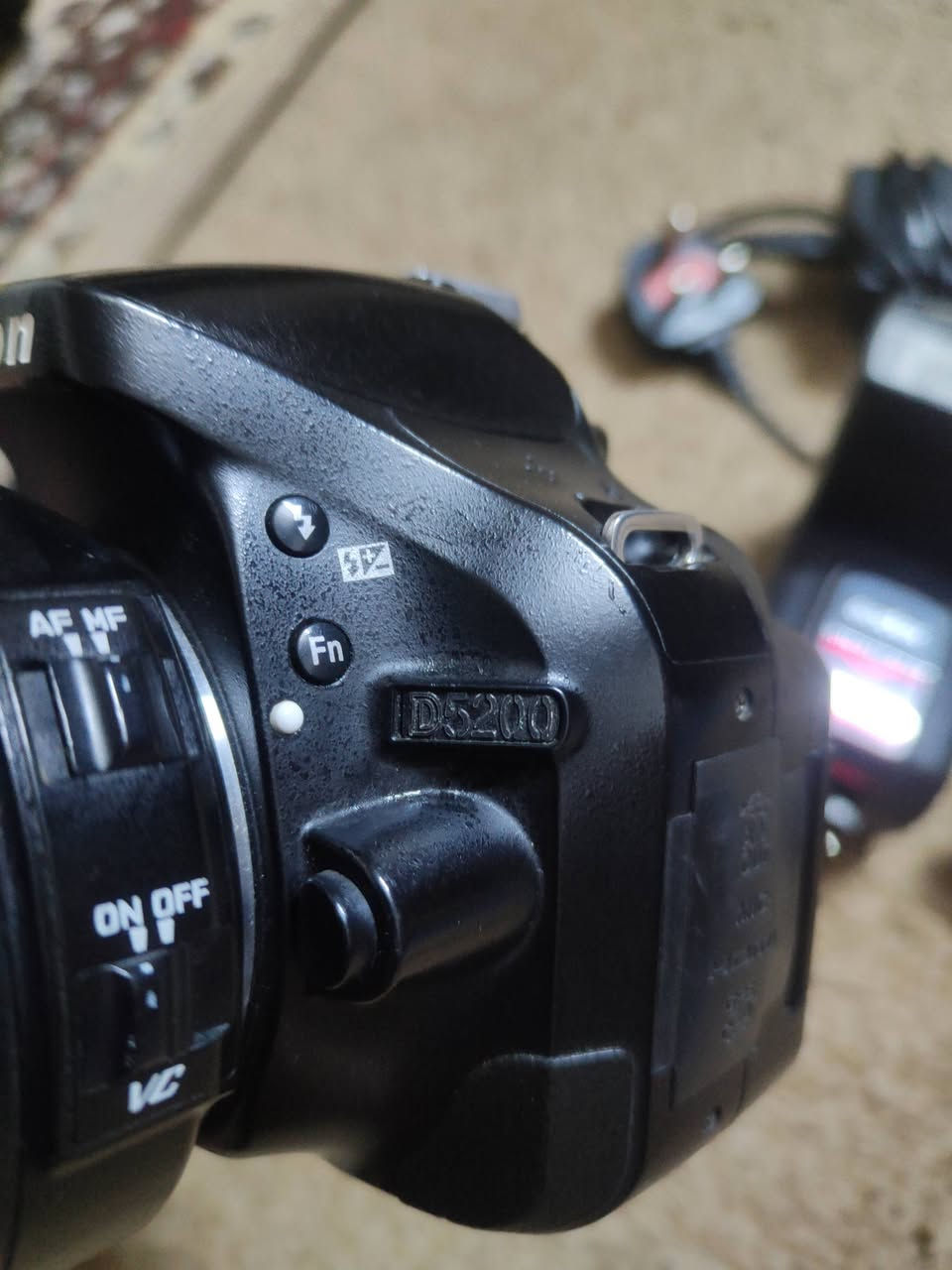 كامره نيكون 5200 
 
مع ملحقاته 

گرب 
فلاش
شاحنه
جنطه 

المكان بغداد لايوجد توصيل 

سعر خاص


**إذا كنت صاحب هذا الإعلان وتريد حذفه لأي سبب، رجاءا أرسل رسالة إلى الدعم الفني**