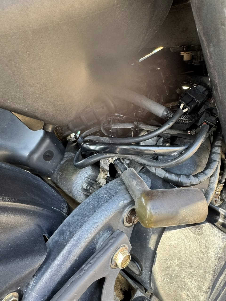 سكنس جبلي للبيع استخدام قليل ما صارلي شهرين جبته رمبه ونزلته بيدي من الحاويه تصليح ما شايفه وبرغي ممفتح منه سعر مليون وبيه مجال للطيبين رقمي ***********9)
