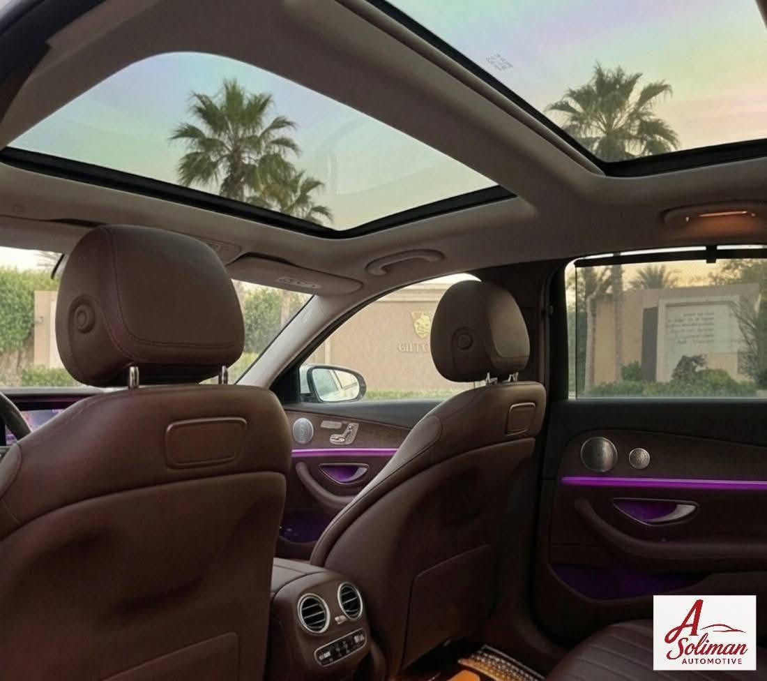 #MercedesBenz   |   #E_180_Exclusive_2017 
​ الأيقونة الألمانية بالفئة الفاخرة | Exclusive | التي تجمع بين كلاسيكية مرسيدس العريقة والتكنولوجيا المتطورة

​📋 مواصفات السيارة :
#الموديل : 2017  (  #أعلا_كماليات )
#العداد : 57,000 كم فقط (استخدام راقٍ جداً وبمعدل قليل)
#الدهان : فابريكا بالكامل ( بدون أي جرام بويات أو تعديلات )
#الرخصة : حتى نصف عام 2027 ( نقل ملكية فوري )

      ​✨ الإضافات والتجهيزات :
بانوراما - أبواب شفط - شنطة كهرباء - سماعات بروميستر 
ستائر أبواب- كراسي ميموري - كراسي مساج - عداد ديجيتال 

​حماية كاملة ( Protection Film ) : هيكل السيارة مغطى بالكامل بطبقة حماية بضمان 10 سنوات ( بدأ من عام 2023 ) لحمايتها من الخدوش وعوامل الطريق
​عازل حراري أصلي : زجاج السيارة مزود بعازل حراري من شركة 3M العالمية لعزل الحرارة والأشعة فوق البنفسجية وخصوصية تامة
​حماية داخلية ( Nano Coating ) : الكراسي والمقصورة الداخلية محمية بالكامل بتقنية النانو لحمايتها من السوائل والأتربة وبقاء الجلد بحالة الفابريكا

​فئة الـ Exclusive بنجمتها الكلاسيكية على غطاء المحرك 
            تمنحك هيبة لا مثيل لها على الطريق

📞 #للتواصل : [  01064894391  ]
​A. SOLIMAN AUTOMOTIVE القاهرة الجديدة, القاهرة


**إذا كنت صاحب هذا الإعلان وتريد حذفه لأي سبب، رجاءا أرسل رسالة إلى الدعم الفني**
