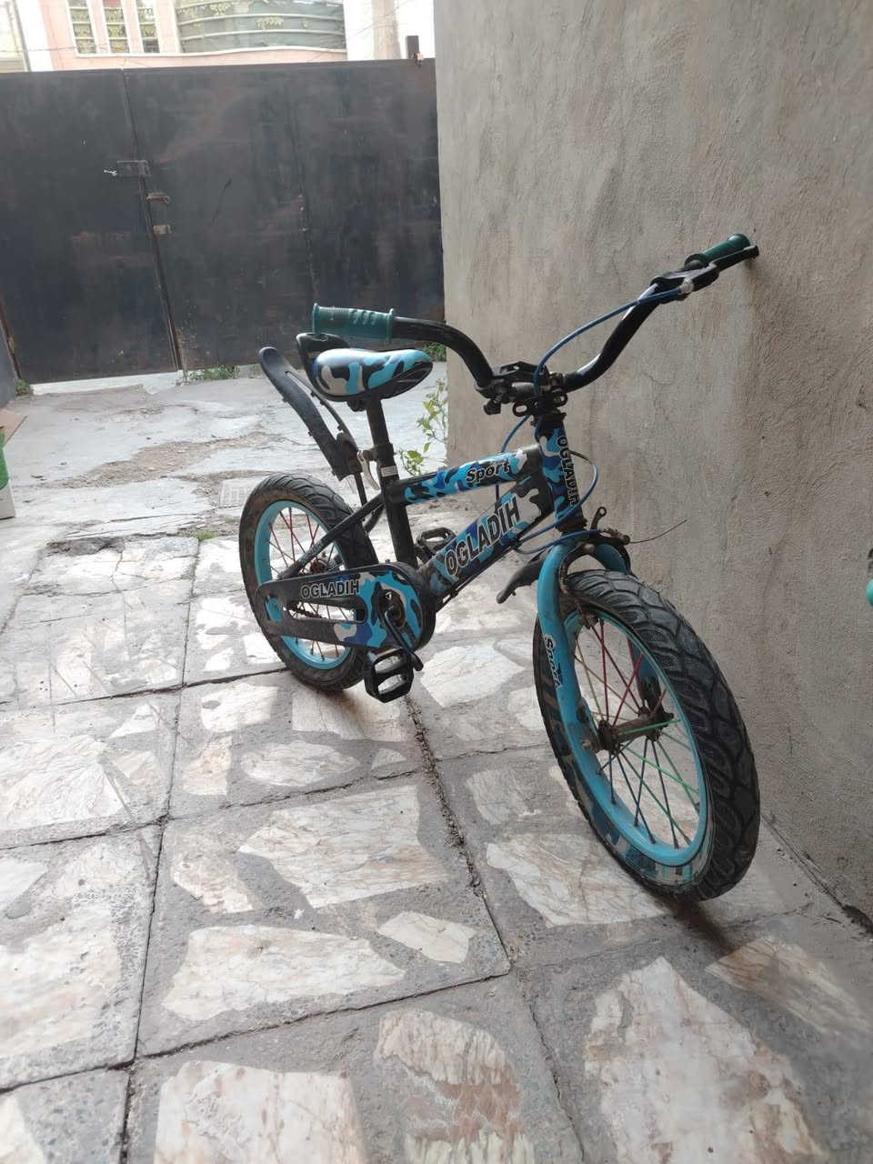 بايسكل للبيع  ناقصه بس نفخ تايرات ب٣٥ مكانة الزعفرانيه


**إذا كنت صاحب هذا الإعلان وتريد حذفه لأي سبب، رجاءا أرسل رسالة إلى الدعم الفني**