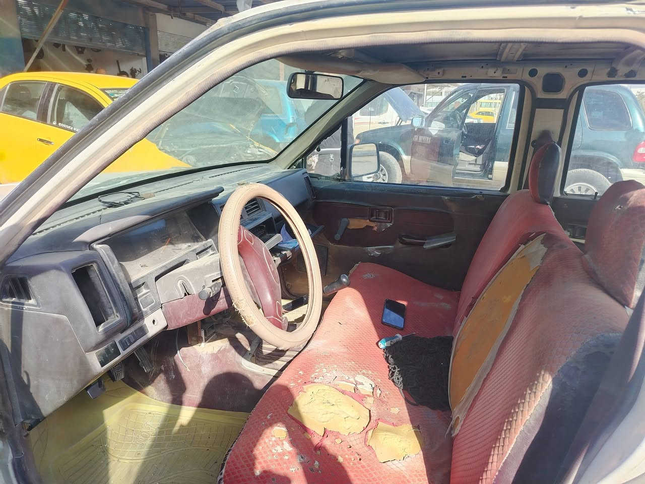 للبيع بيكاب نيسان ***********
