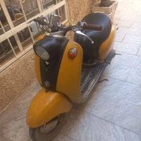 دراجه كلاسيكي لبيع السعر ١٢٥ مكان بغداد الدوره.    07864347138 رقمي