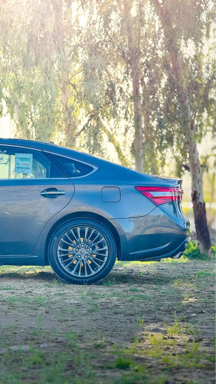 بۆ فرۆشتن  
toyota avalon 2016Limited
ڕةنگی نةوتی مواسةفاتی ئةمریكی ناو كرێمی فول مواسةفات بةسمة سلاید كوشن كارةبا خةزن كوشن هیتةر تحدید سورعة  
چوار تایة و ویلی لۆكی لةسةرة دةعامی بۆ دةعامی بةشةرت بێ بۆیاخ دةعامیشی بۆیاخی نیة  یةك دةرگای كراوةتةوة بۆ تةعدیل سارد هةمان دةرگای. بیلادی كۆد و ڕةنگی شةریكة سةیارةكة تابڵێی جوان و پاكة دوو سێ پةڵة ساردی. بچوكی هةیة گێڕو مةكینةی بةشةرتی هةزار. فیتةر
ماوةی ڕۆشتنی 53مایل ڕۆشتووة 80هةزار كم 
سةیارةكة تازة سێرڤس كراوة ڕۆنی مةكینة تازة گۆڕاوة نۆزڵ و پلاكی تازةی لةسةرة یةك دینار مةسروفی تیا نیة بةناوی  
خۆمانةوةیة تا 2028 تازةیة كارتی بةنزینی هةیة
سعری 210$ مةجال
شوێن كةلار
ڕةقةم موبایل ***********
***********واتسئاپ كالار, السليمانية
