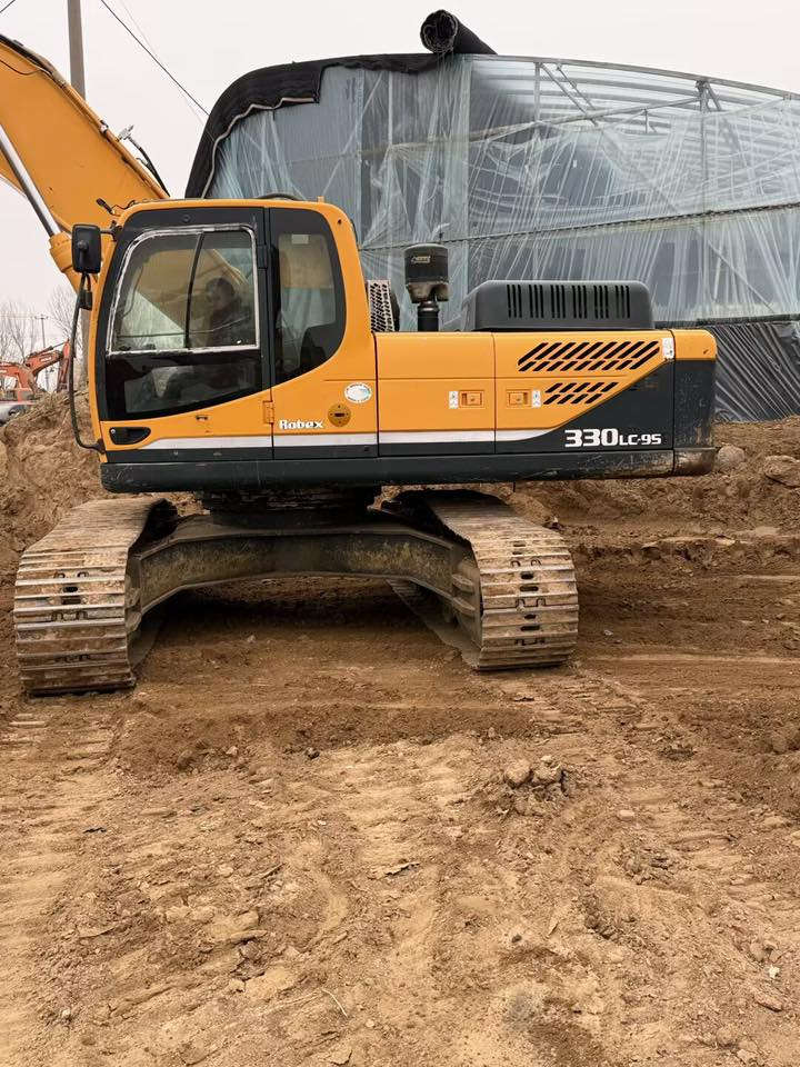 Korean imported Hyundai 330LC-9S, contact me if you're interested


**إذا كنت صاحب هذا الإعلان وتريد حذفه لأي سبب، رجاءا أرسل رسالة إلى الدعم الفني**